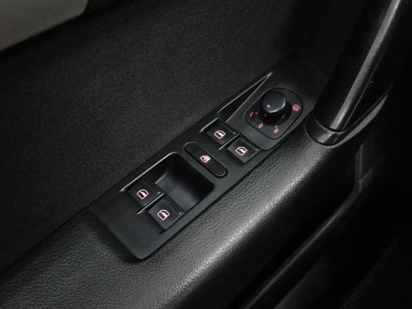 Volkswagen Passat B7 с пробегом 2013 года, цена 1 060 000 рублей, 173906 км, седан, Автокод Объявления