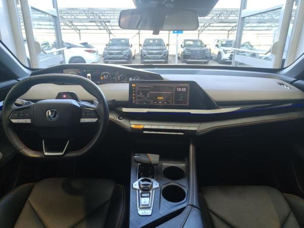 Changan UNI-V I с пробегом 2023 года, цена 2 012 000 рублей, 59000 км, лифтбек, Автокод Объявления