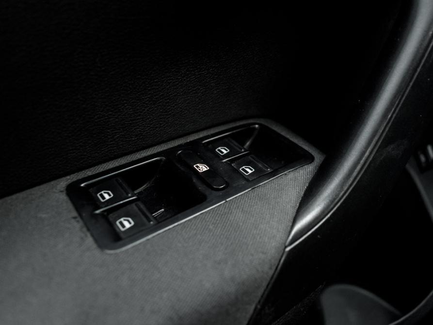 Volkswagen Polo V Екатеринбург  - изображение 19