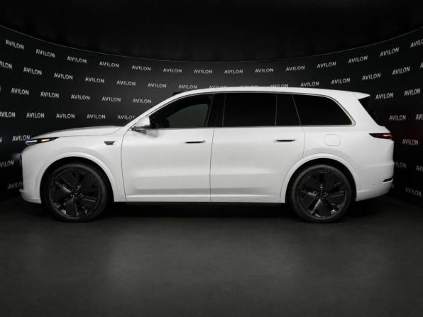 Новый Li Auto (Lixiang) L9 I Рестайлинг 2025 года, цена 11 990 000 рублей, внедорожник, Автокод Объявления