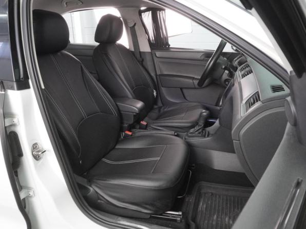 Skoda Rapid I с пробегом 2016 года, цена 954 000 рублей, 217994 км, лифтбек, Автокод Объявления