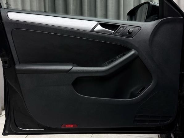 Volkswagen Jetta VI с пробегом 2012 года, цена 1 149 000 рублей, 158431 км, седан, Автокод Объявления
