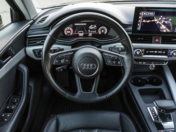 Audi A4 V (B9) Рестайлинг с пробегом 2019 года, цена 3 238 000 рублей, 163903 км, универсал, Автокод Объявления