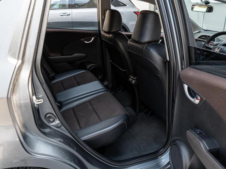 Honda Fit Shuttle I Краснодар  - изображение 11