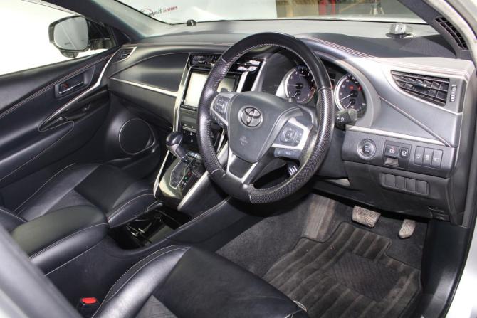 Toyota Harrier III (XU60) с пробегом 2017 года, цена 2 500 000 рублей, 71200 км, внедорожник, Автокод Объявления