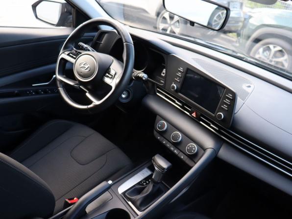 Hyundai Elantra VII (CN7) с пробегом 2021 года, цена 1 990 000 рублей, 44029 км, седан, Автокод Объявления