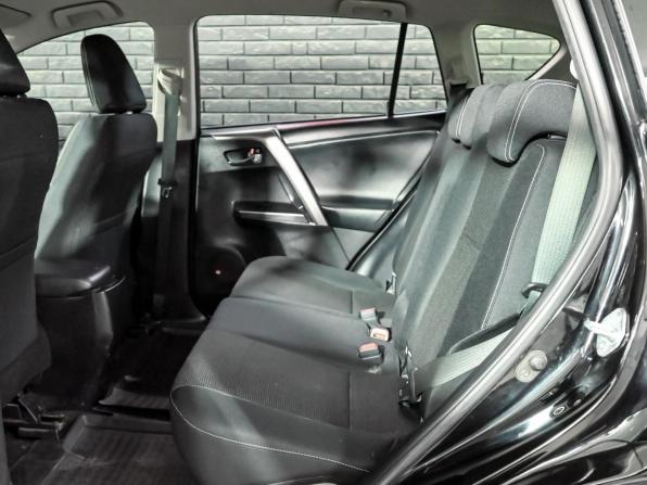 Toyota RAV4 IV (XA40) Рестайлинг с пробегом 2018 года, цена 2 940 000 рублей, 43354 км, внедорожник, Автокод Объявления