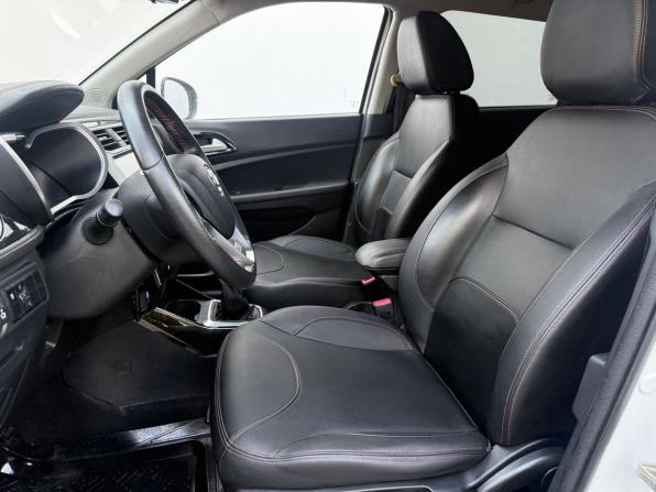 Brilliance V3 I Рестайлинг с пробегом 2019 года, цена 870 000 рублей, 137800 км, внедорожник, Автокод Объявления