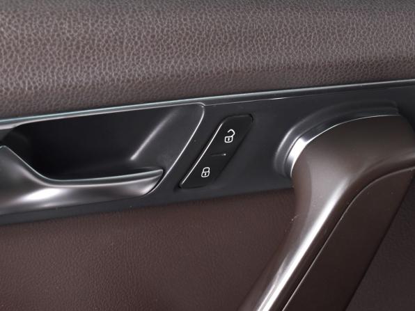 Volkswagen Passat B7 с пробегом 2012 года, цена 1 299 995 рублей, 202725 км, седан, Автокод Объявления