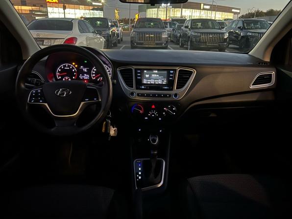 Hyundai Solaris II Рестайлинг с пробегом 2020 года, цена 1 649 000 рублей, 132299 км, седан, Автокод Объявления