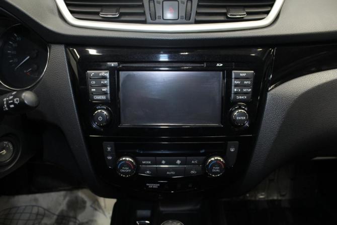 Nissan Qashqai II с пробегом 2018 года, цена 1 349 000 рублей, 167000 км, внедорожник, Автокод Объявления