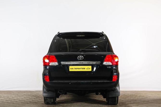 Toyota Land Cruiser 200 Series с пробегом 2012 года, цена 4 179 000 рублей, 160000 км, внедорожник, Автокод Объявления