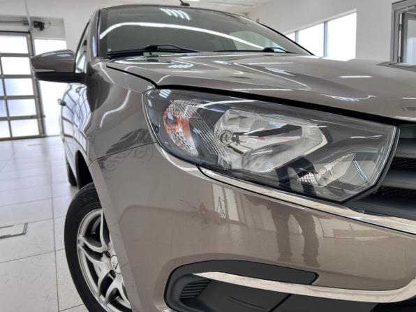 Lada (ВАЗ) Granta I Рестайлинг с пробегом 2021 года, цена 880 000 рублей, 48010 км, седан, Автокод Объявления
