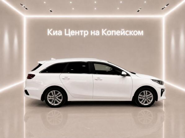 Kia Ceed III с пробегом 2021 года, цена 2 145 000 рублей, 73000 км, универсал, Автокод Объявления