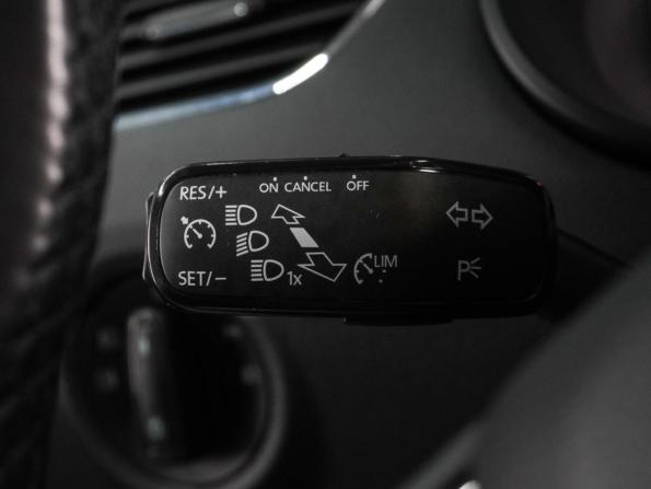 Skoda Octavia III (A7) Рестайлинг с пробегом 2017 года, цена 1 874 000 рублей, 141328 км, лифтбек, Автокод Объявления