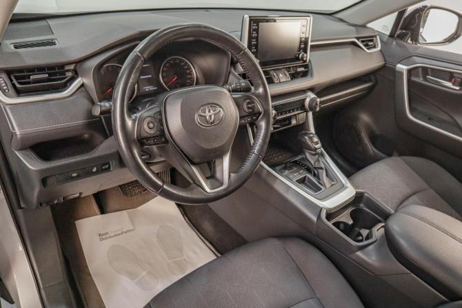 Toyota RAV4 V (XA50) с пробегом 2019 года, цена 3 449 000 рублей, 90300 км, внедорожник, Автокод Объявления