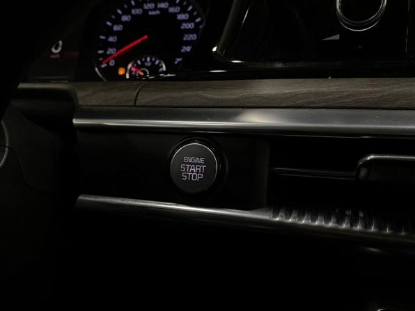 Kia K5 III с пробегом 2021 года, цена 2 659 911 рублей, 50130 км, седан, Автокод Объявления