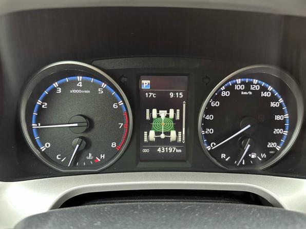 Toyota RAV4 IV (XA40) Рестайлинг с пробегом 2019 года, цена 2 990 000 рублей, 43300 км, внедорожник, Автокод Объявления