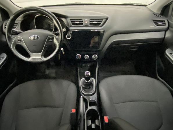 Kia Rio III Рестайлинг с пробегом 2016 года, цена 1 099 000 рублей, 71321 км, хэтчбек, Автокод Объявления