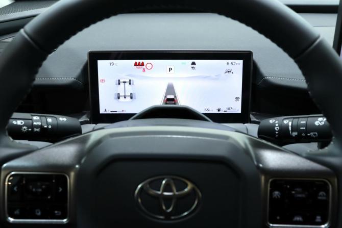 Toyota RAV4 VI (XA60) с пробегом 2026 года, цена 4 649 000 рублей, 20 км, внедорожник, Автокод Объявления