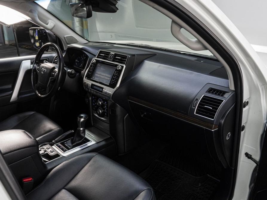 Toyota Land Cruiser Prado 150 Series Рестайлинг 2 Тюмень  - изображение 18