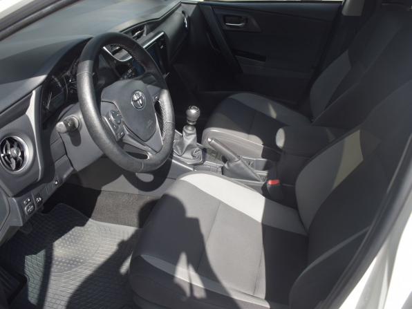 Toyota Auris II Рестайлинг с пробегом 2018 года, цена 1 449 000 рублей, 130273 км, универсал, Автокод Объявления