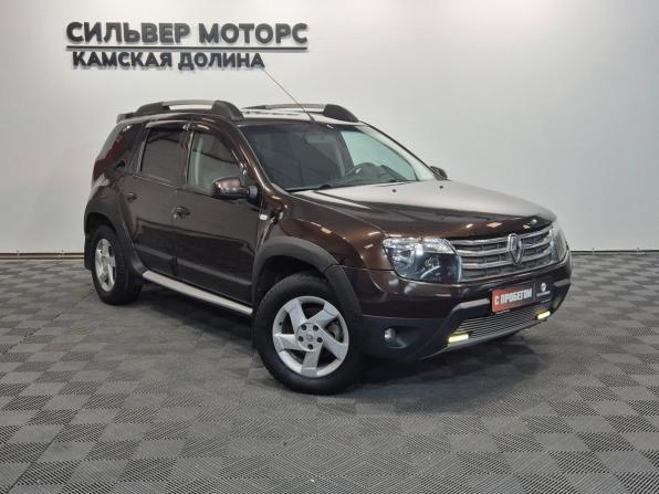 Renault Duster I с пробегом 2014 года, цена 1 140 000 рублей, 107200 км, внедорожник, Автокод Объявления
