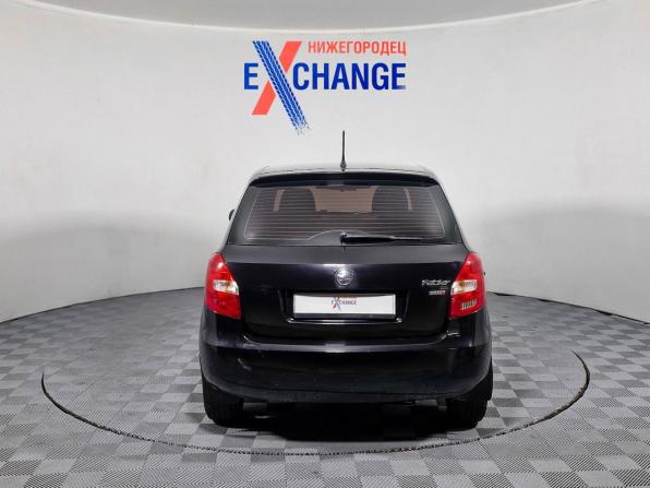 Skoda Fabia II Рестайлинг с пробегом 2012 года, цена 439 000 рублей, 141728 км, хэтчбек, Автокод Объявления