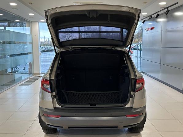 Skoda Karoq I с пробегом 2021 года, цена 2 277 000 рублей, 106543 км, внедорожник, Автокод Объявления