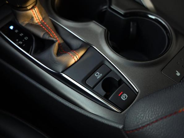 Toyota Camry VIII (XV70) Рестайлинг с пробегом 2021 года, цена 2 399 777 рублей, 223000 км, седан, Автокод Объявления