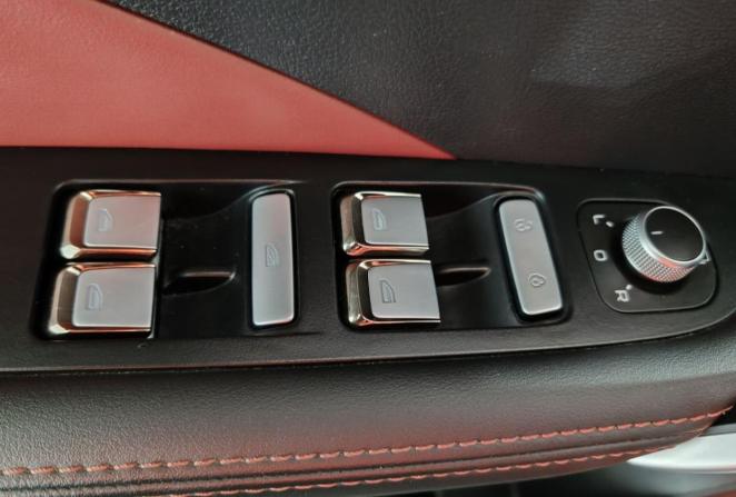 Geely Coolray I с пробегом 2022 года, цена 1 750 000 рублей, 81543 км, внедорожник, Автокод Объявления