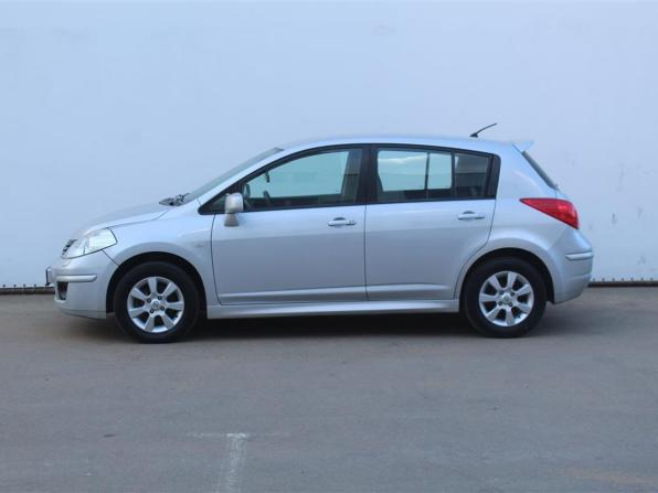 Nissan Tiida I Рестайлинг с пробегом 2011 года, цена 835 000 рублей, 112387 км, хэтчбек, Автокод Объявления