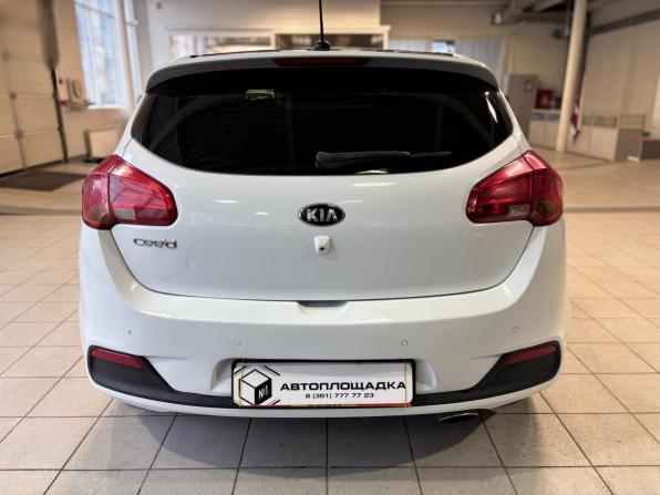 Kia Ceed II с пробегом 2013 года, цена 1 239 000 рублей, 214467 км, хэтчбек, Автокод Объявления