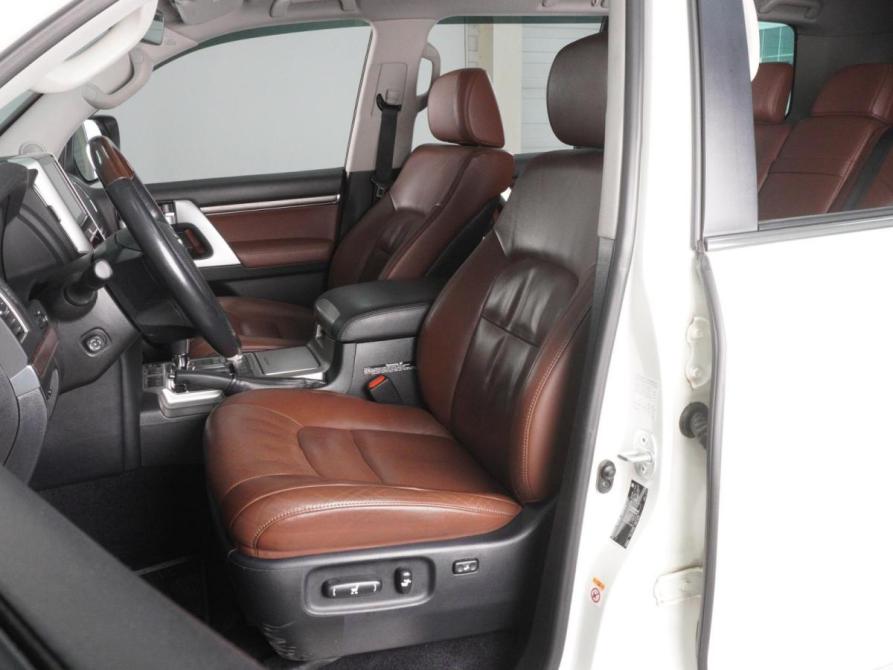 Toyota Land Cruiser 200 Series Рестайлинг 2 Минеральные Воды  - изображение 10
