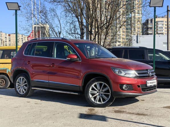 Volkswagen Tiguan I Рестайлинг с пробегом 2011 года, цена 879 000 рублей, 318668 км, внедорожник, Автокод Объявления