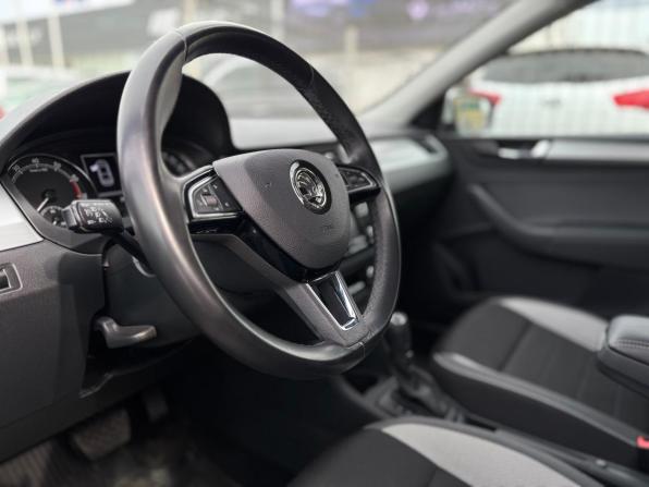 Skoda Rapid I Рестайлинг с пробегом 2019 года, цена 1 500 000 рублей, 71300 км, лифтбек, Автокод Объявления