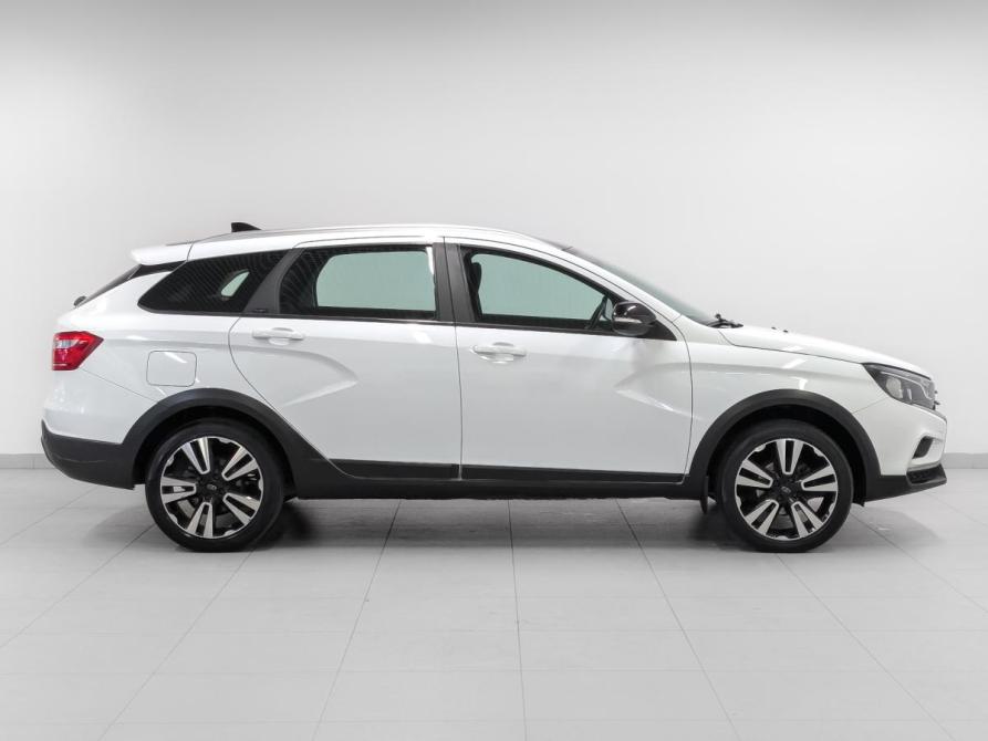Lada (ВАЗ) Vesta I Москва  - изображение 4