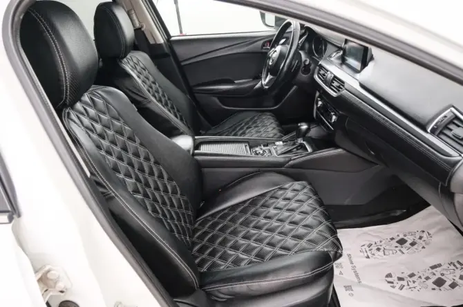 Mazda 6 III (GJ) Рестайлинг с пробегом 2015 года, цена 1 709 000 рублей, 194000 км, седан, Автокод Объявления
