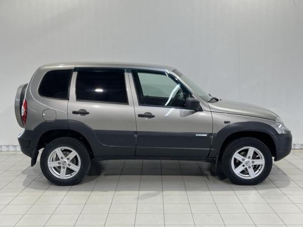 Chevrolet Niva I Рестайлинг с пробегом 2019 года, цена 785 000 рублей, 116187 км, внедорожник, Автокод Объявления