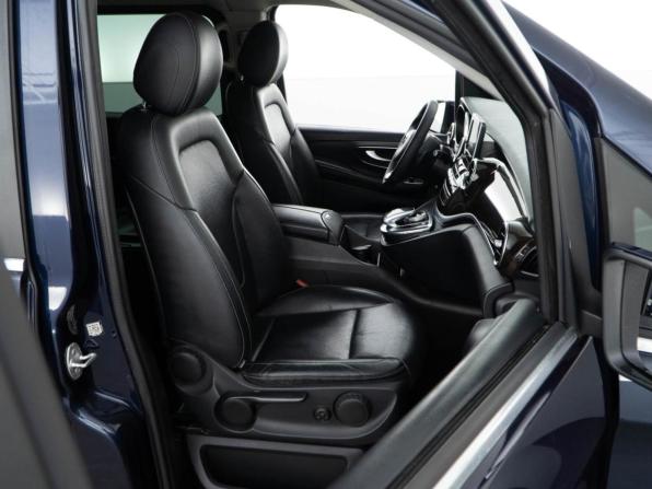 Mercedes-Benz V-Класс III (W447) с пробегом 2017 года, цена 3 397 077 рублей, 121782 км, минивэн, Автокод Объявления