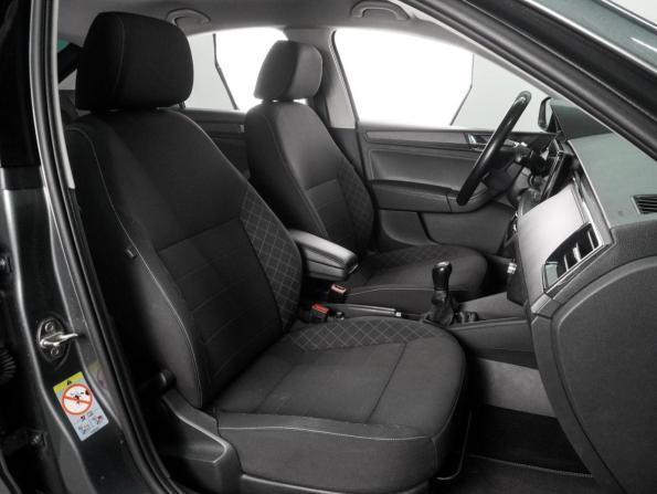 Skoda Rapid II с пробегом 2020 года, цена 1 379 000 рублей, 239215 км, лифтбек, Автокод Объявления