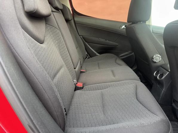 Peugeot 308 I Рестайлинг с пробегом 2012 года, цена 649 000 рублей, 177576 км, хэтчбек, Автокод Объявления