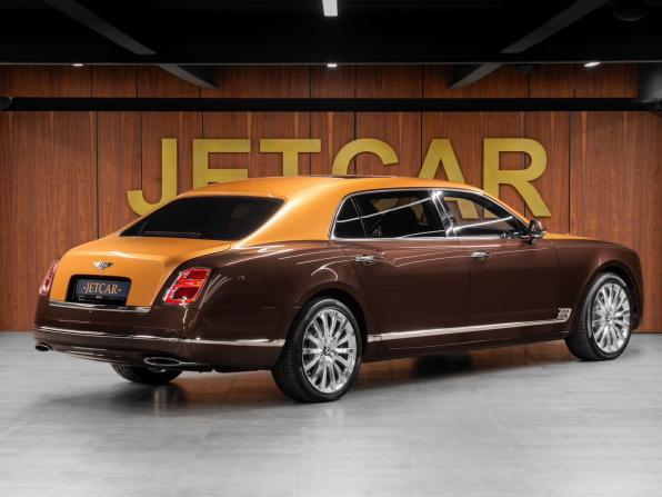 Bentley Mulsanne II Рестайлинг с пробегом 2017 года, цена 18 000 000 рублей, 152000 км, седан, Автокод Объявления