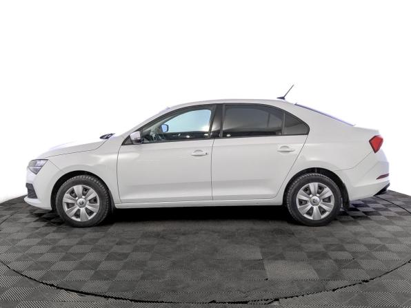 Skoda Rapid II с пробегом 2021 года, цена 1 665 000 рублей, 94262 км, лифтбек, Автокод Объявления