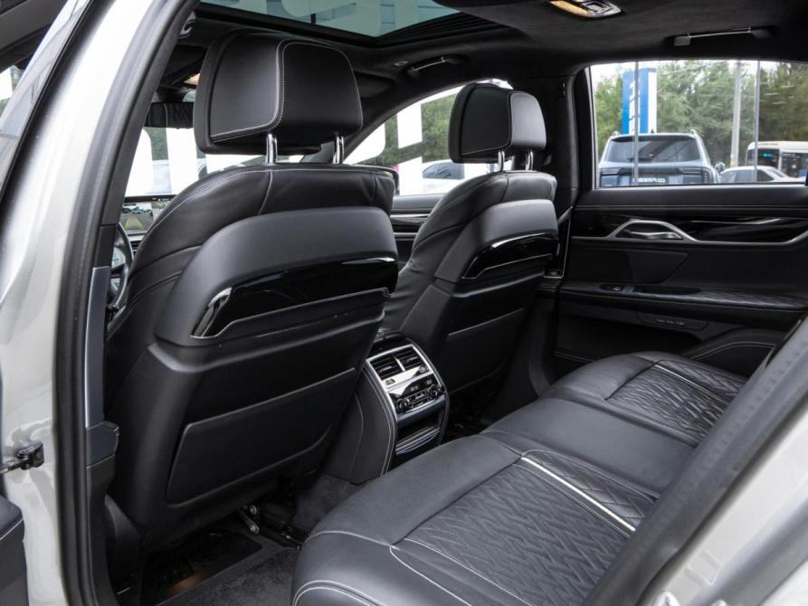 BMW 7 серии VI (G11/G12) Рестайлинг Волгоград  - изображение 18