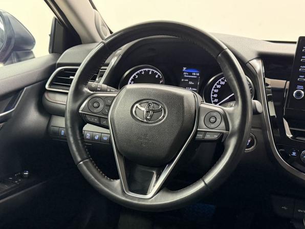 Toyota Camry VIII (XV70) Рестайлинг с пробегом 2021 года, цена 3 150 000 рублей, 76502 км, седан, Автокод Объявления