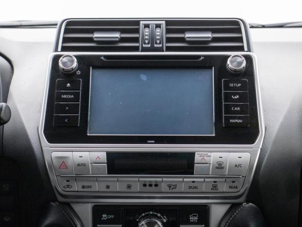 Toyota Land Cruiser Prado 150 Series Рестайлинг 2 с пробегом 2018 года, цена 5 395 000 рублей, 121226 км, внедорожник, Автокод Объявления