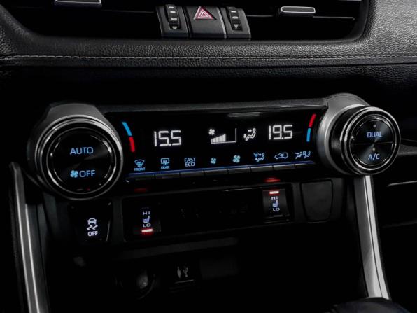 Toyota RAV4 V (XA50) с пробегом 2019 года, цена 2 966 000 рублей, 107449 км, внедорожник, Автокод Объявления