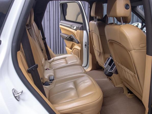 Porsche Cayenne II Рестайлинг (958) с пробегом 2017 года, цена 3 465 000 рублей, 197000 км, внедорожник, Автокод Объявления