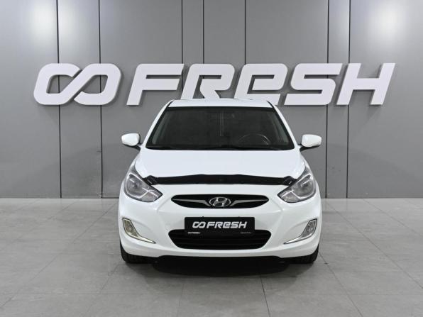 Hyundai Solaris I с пробегом 2012 года, цена 959 000 рублей, 134293 км, седан, Автокод Объявления